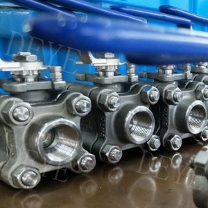 Cast Alloy20 steel ball valve with 3pc body